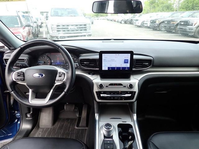 Certified 2021 Ford Explorer XLT w/ Equipment Group 202A AWD/4WD image 22