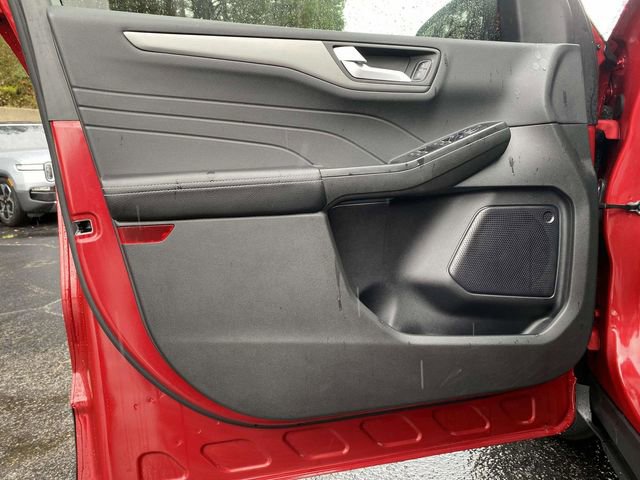 Certified 2023 Ford Escape SE image 18