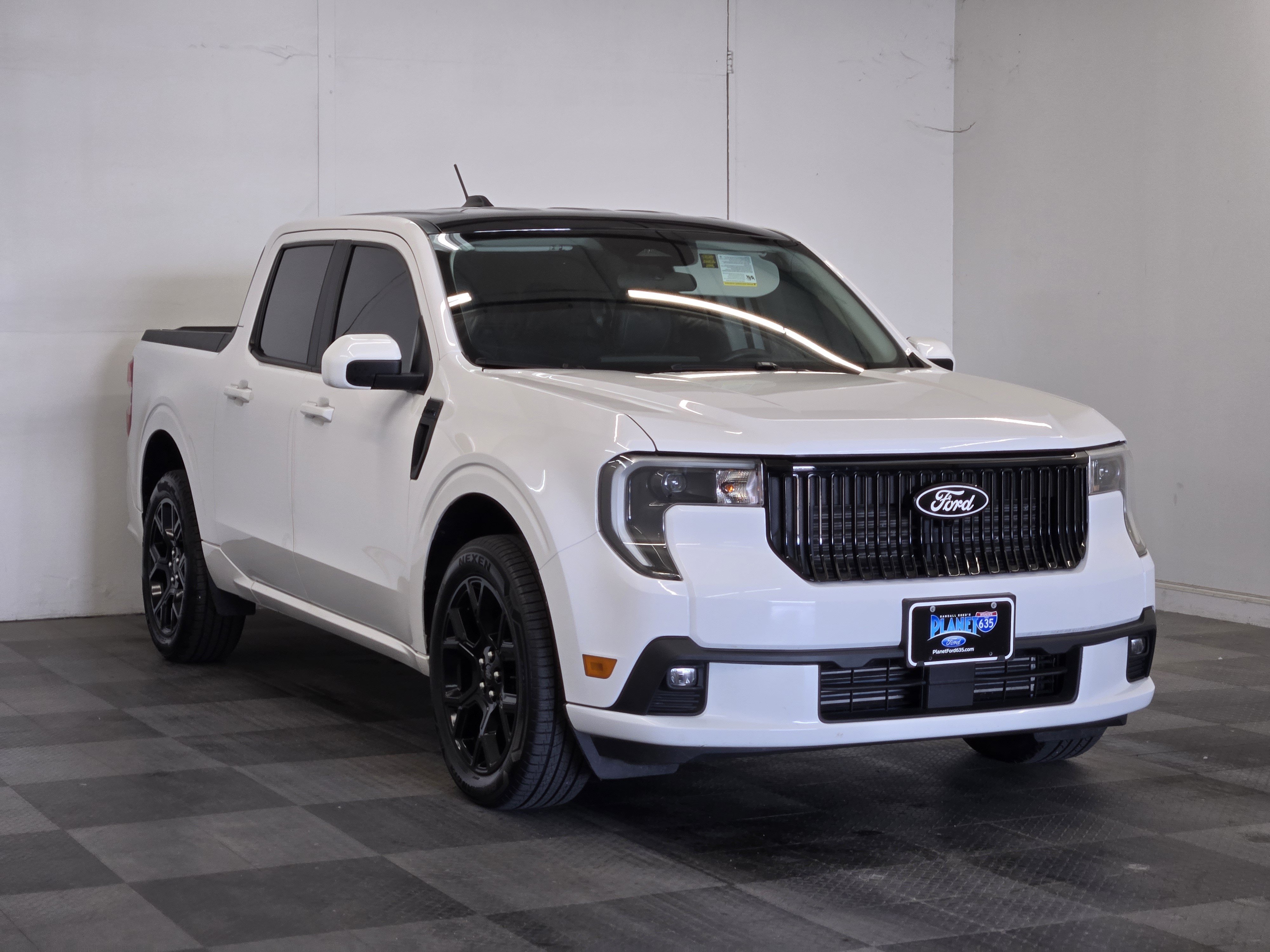 Certified 2025 Ford Maverick Lobo AWD/4WD video 2
