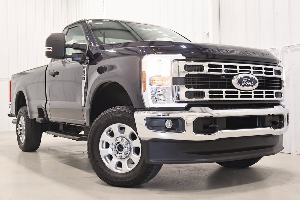 Certified 2024 Ford F250 XLT w/ FX4 Off-Road Package image 11