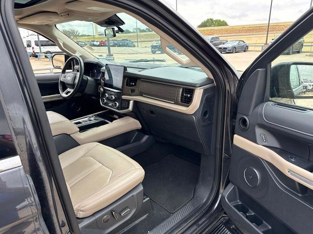 Certified 2024 Ford Expedition Limited RWD image 15