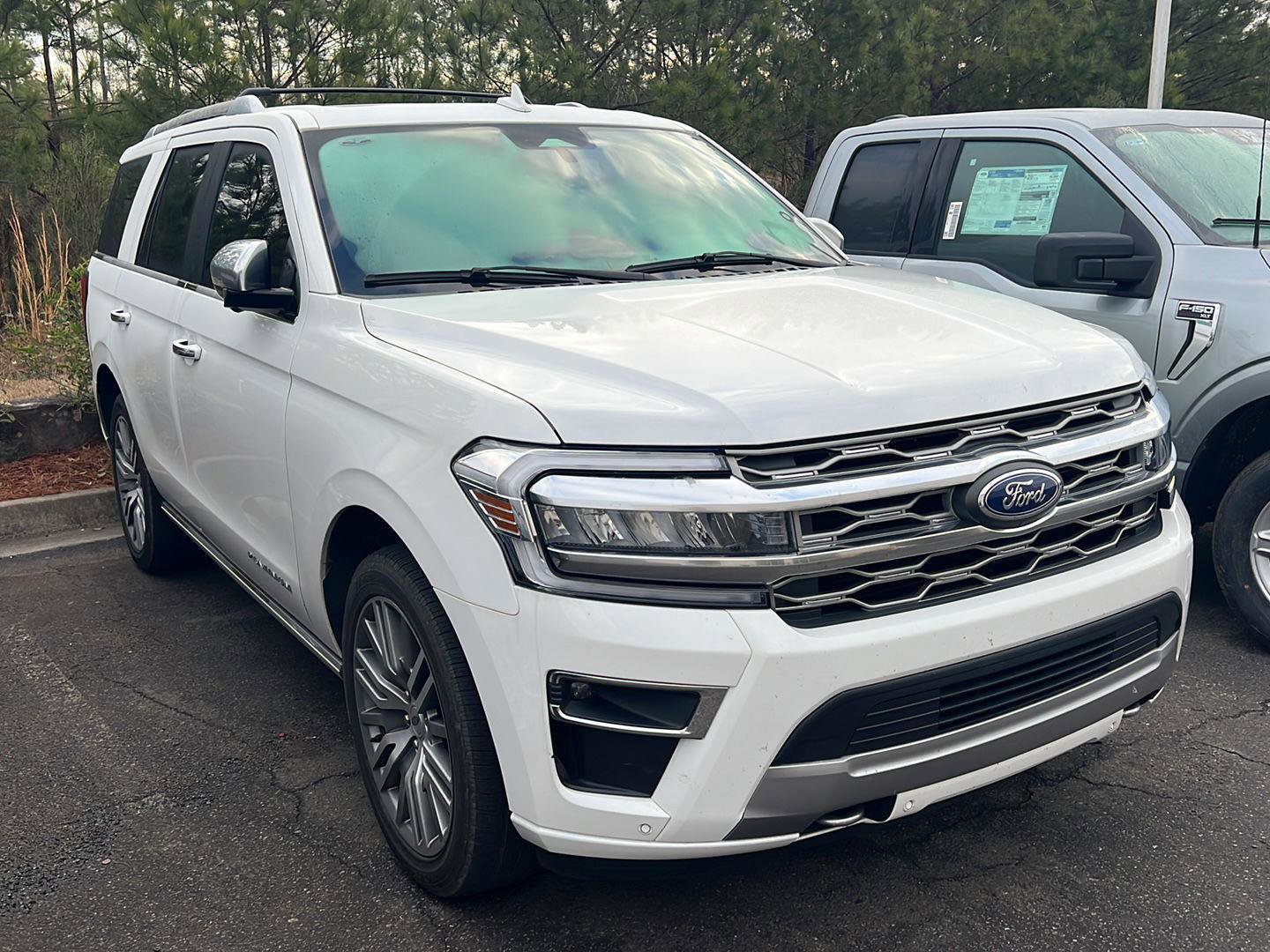 Certified 2023 Ford Expedition Platinum image 6