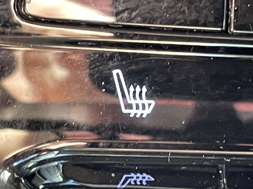 Used 2021 Buick Envision Preferred FWD image 19