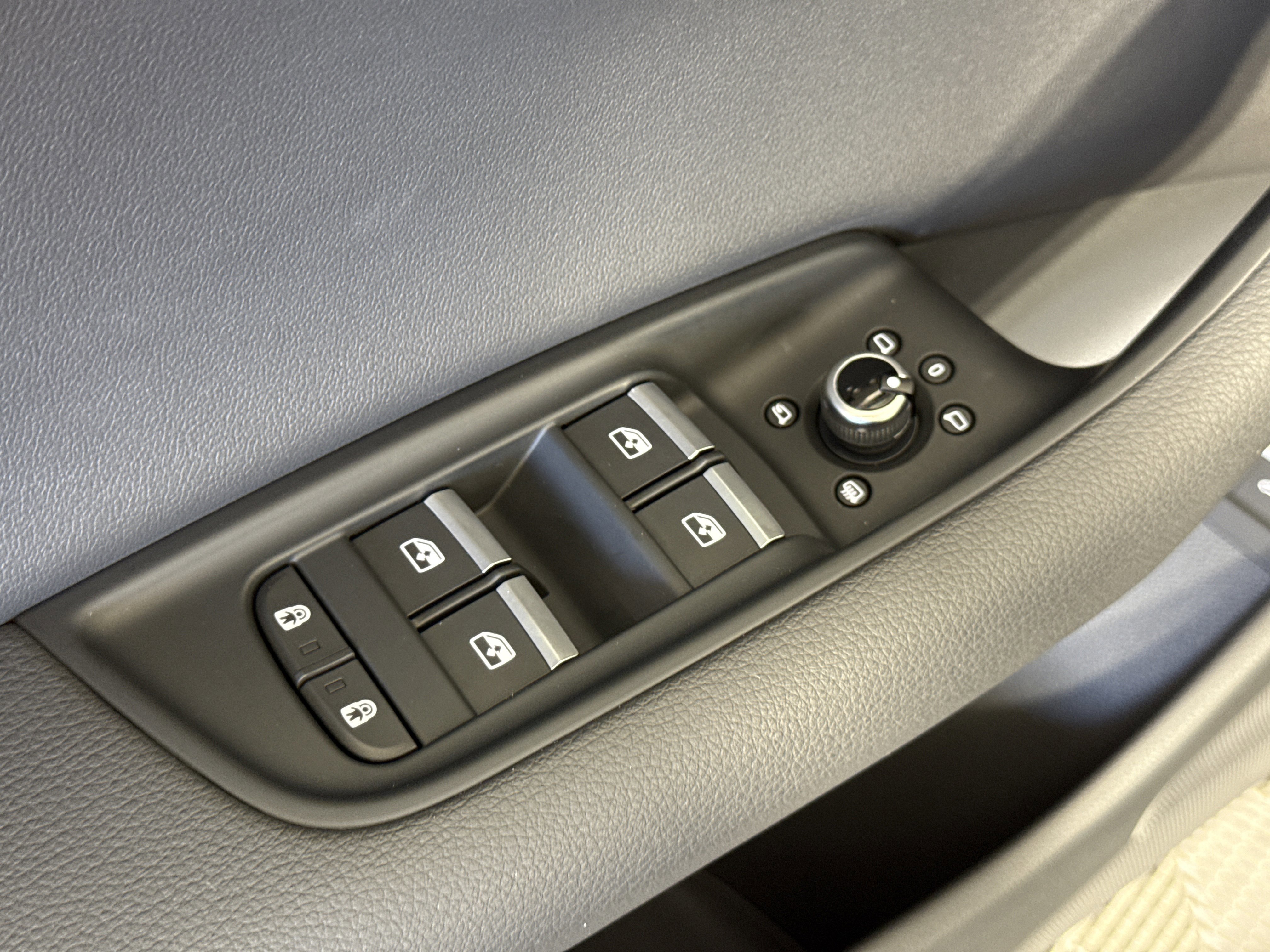 Used 2025 Audi Q7 2.0T Premium w/ Convenience Package image 20