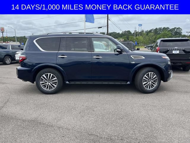 Used 2021 Nissan Armada SL w/ Captain's Chairs Package AWD/4WD image 3