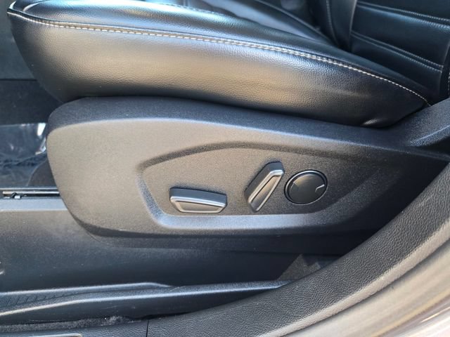 Certified 2024 Ford Edge SEL AWD/4WD image 12