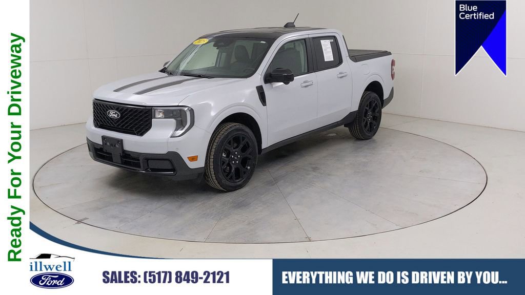 Certified 2025 Ford Maverick Lariat w/ Black Appearance Package