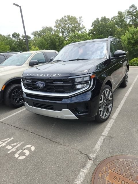 Certified 2025 Ford Expedition Platinum w/ Platinum Ultimate Package