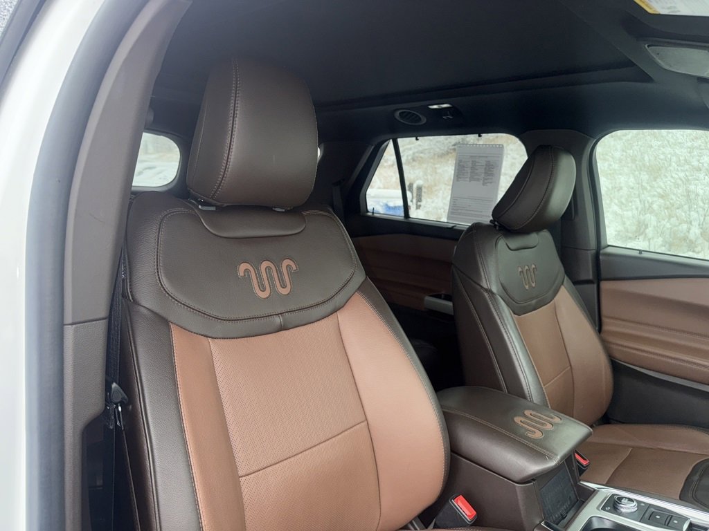 Certified 2021 Ford Explorer King Ranch w/ Premium Technology Package image 28
