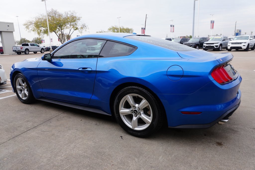 Certified 2019 Ford Mustang Coupe image 4