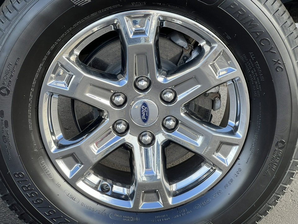 Certified 2022 Ford F150 XLT w/ Equipment Group 301A Mid image 17