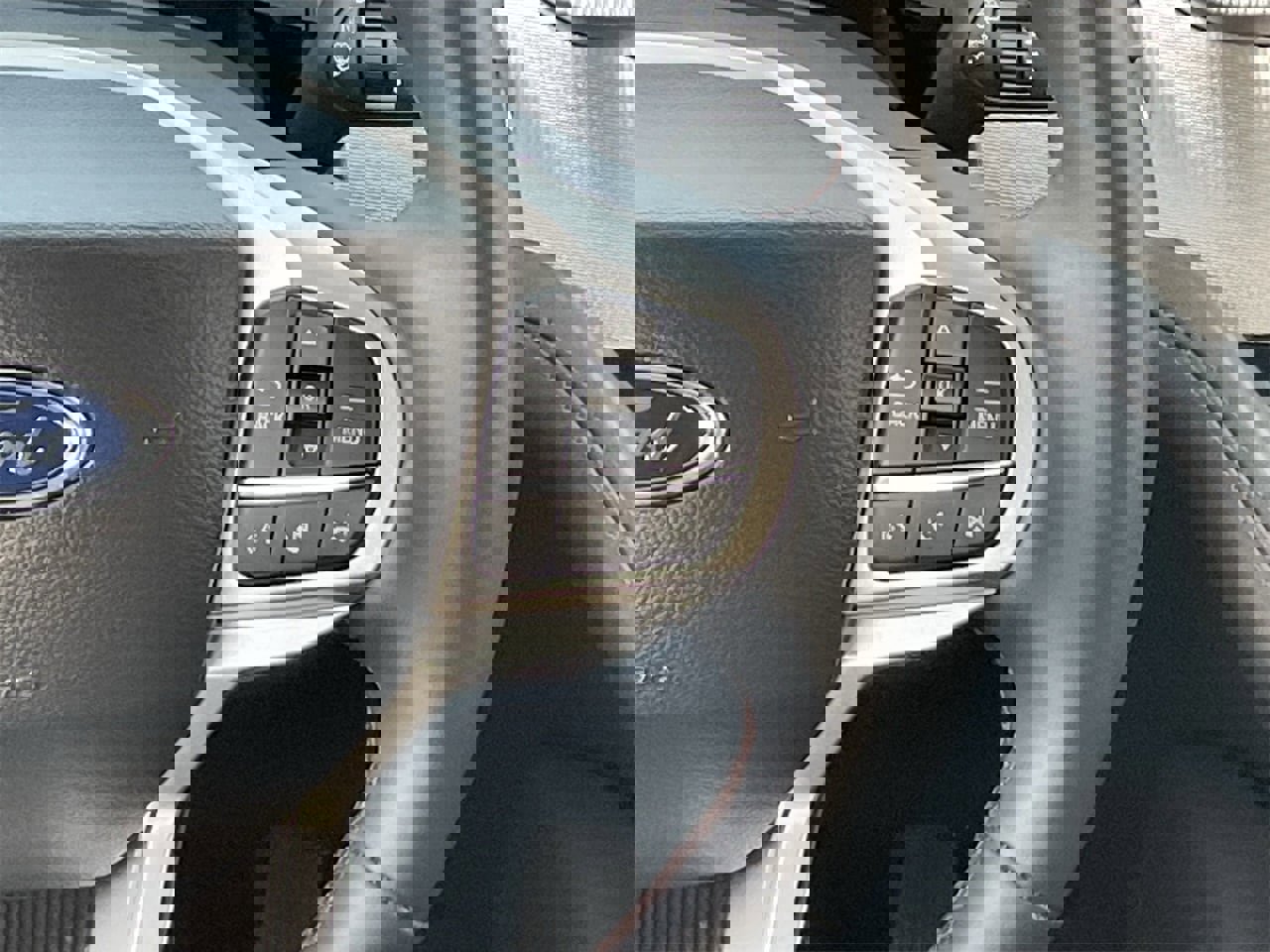 Certified 2025 Ford Explorer Active image 21