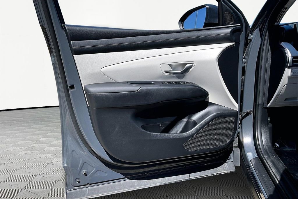 Used 2025 Hyundai Tucson SEL FWD image 23