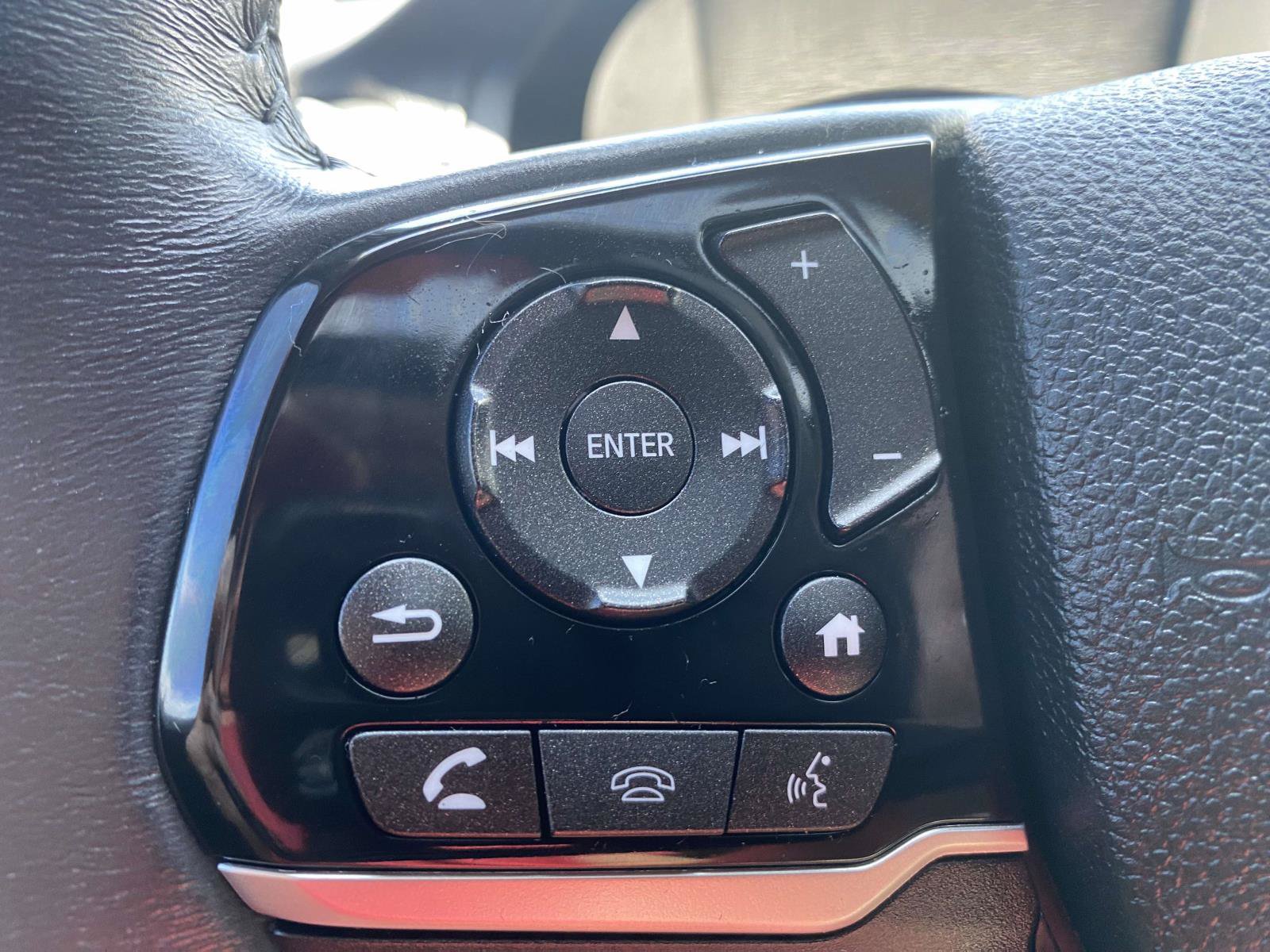 Used 2022 Honda Pilot Touring image 22