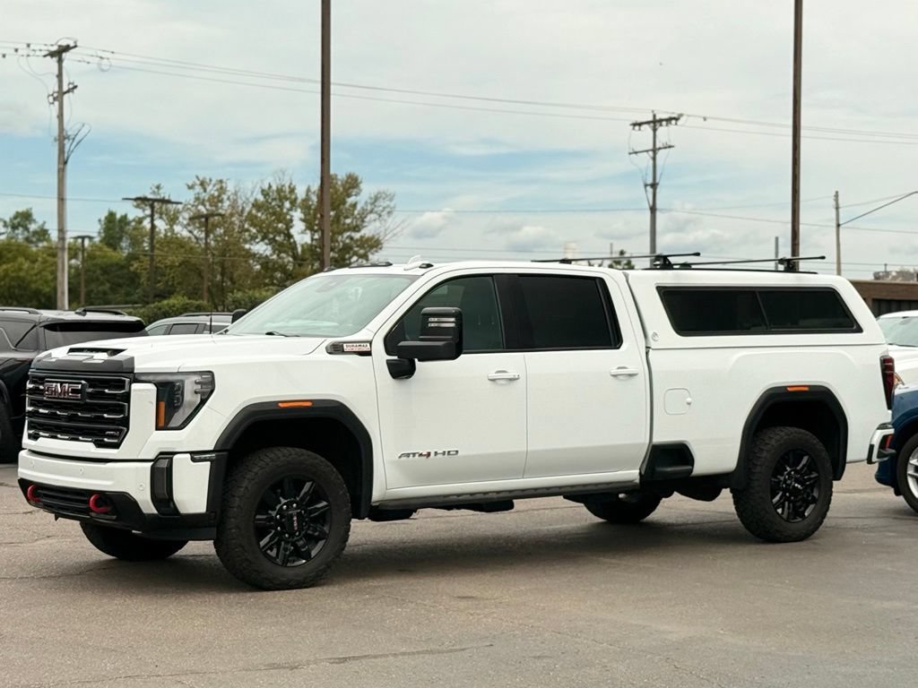 Used 2024 GMC Sierra 2500 AT4 w/ AT4 Premium Plus Package AWD/4WD image 44