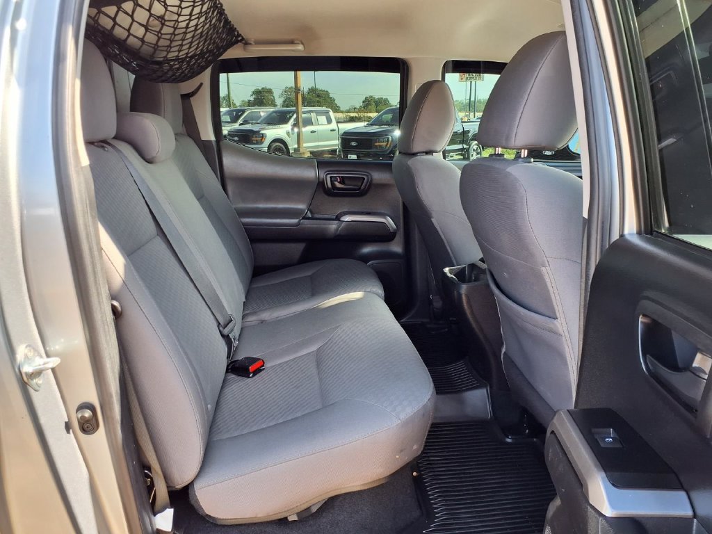 Used 2022 Toyota Tacoma SR5 w/ Technology Package AWD/4WD image 29