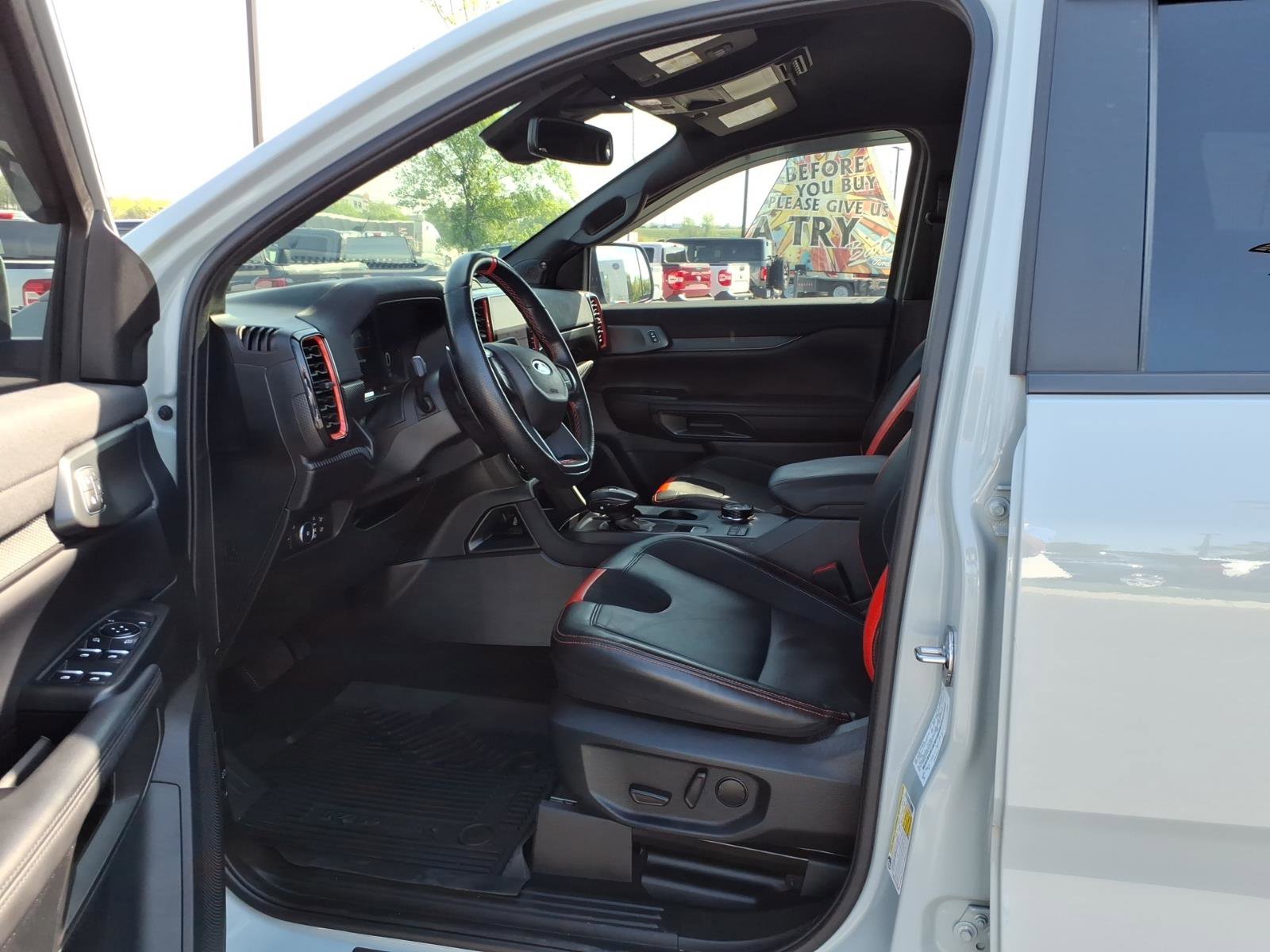 Certified 2024 Ford Ranger Raptor AWD/4WD image 12