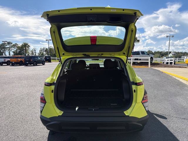 Used 2025 Hyundai Kona SE FWD image 10