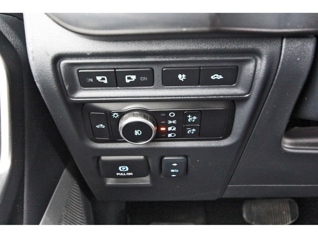 Certified 2024 Ford F150 Platinum w/ Equipment Group 702A High AWD/4WD image 19