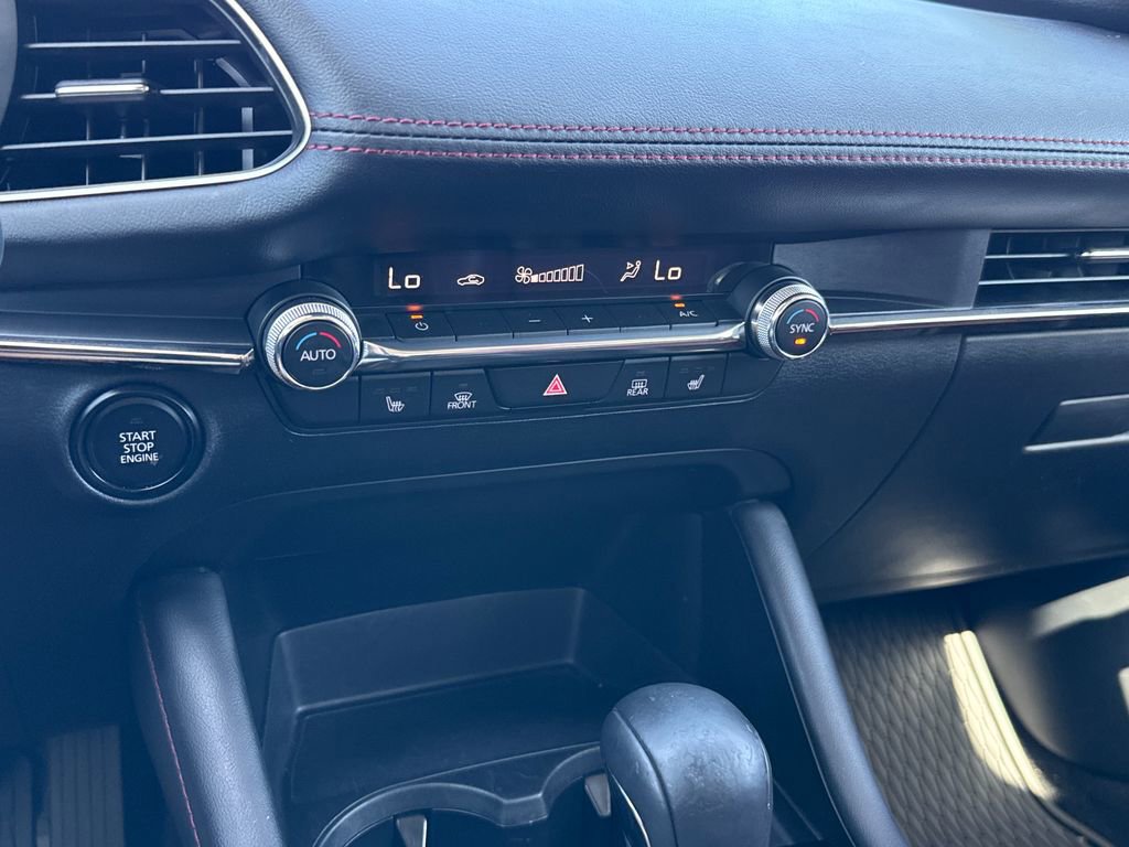 Used 2023 MAZDA MAZDA3 s image 22