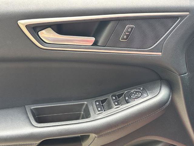 Certified 2024 Ford Edge SEL w/ Convenience Package AWD/4WD image 17