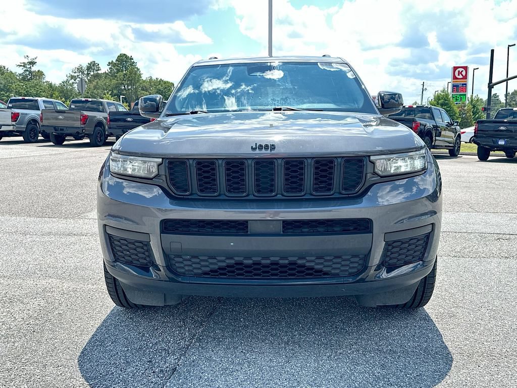 Used 2023 Jeep Grand Cherokee L Laredo RWD image 5