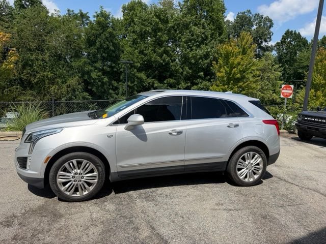 Used 2018 Cadillac XT5 Premium Luxury AWD/4WD image 2