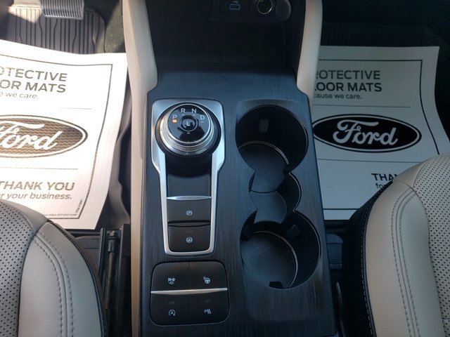 Certified 2021 Ford Escape Titanium w/ Class II Trailer Tow Package image 26