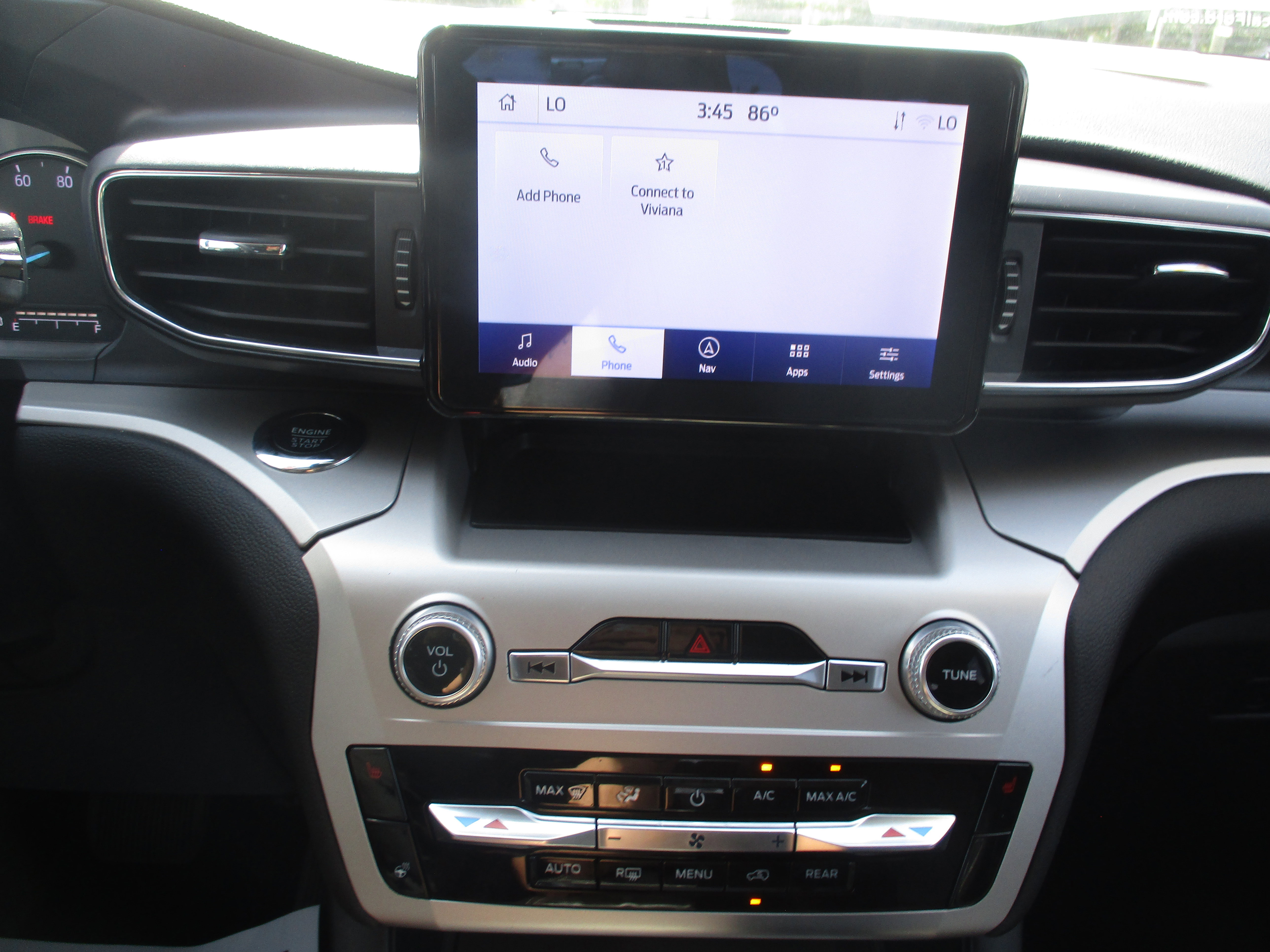 Certified 2022 Ford Explorer XLT w/ Equipment Group 202A image 19