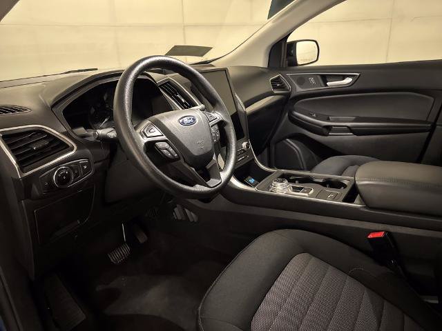 Certified 2024 Ford Edge SE w/ Black Appearance Package AWD/4WD image 11