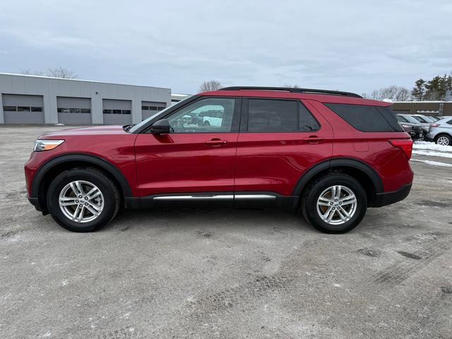 Certified 2022 Ford Explorer XLT image 2
