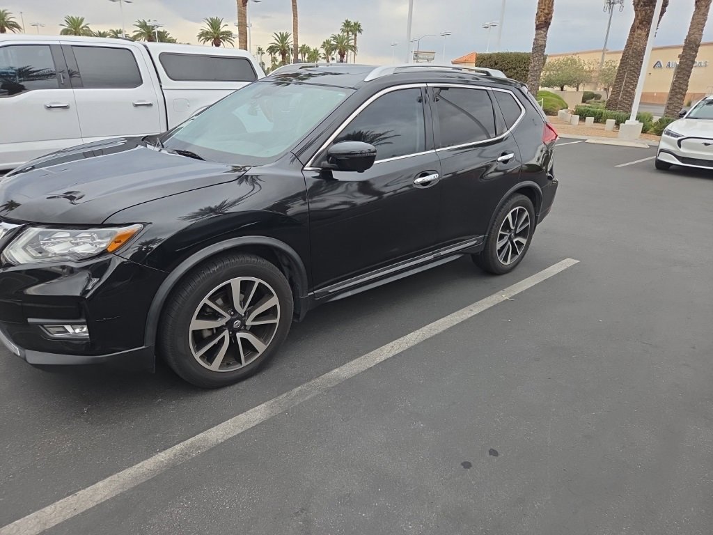 Used 2018 Nissan Rogue SL w/ Premium Package