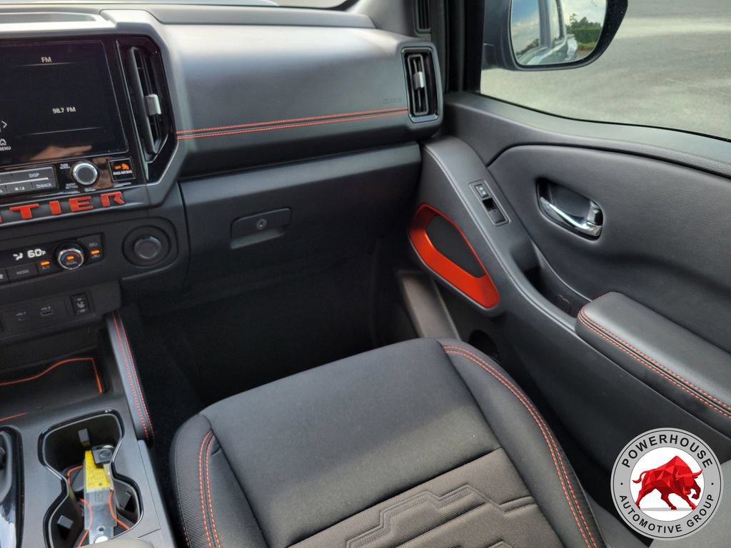 Used 2025 Nissan Frontier PRO-4X w/ Pro Convenience Package AWD/4WD image 21