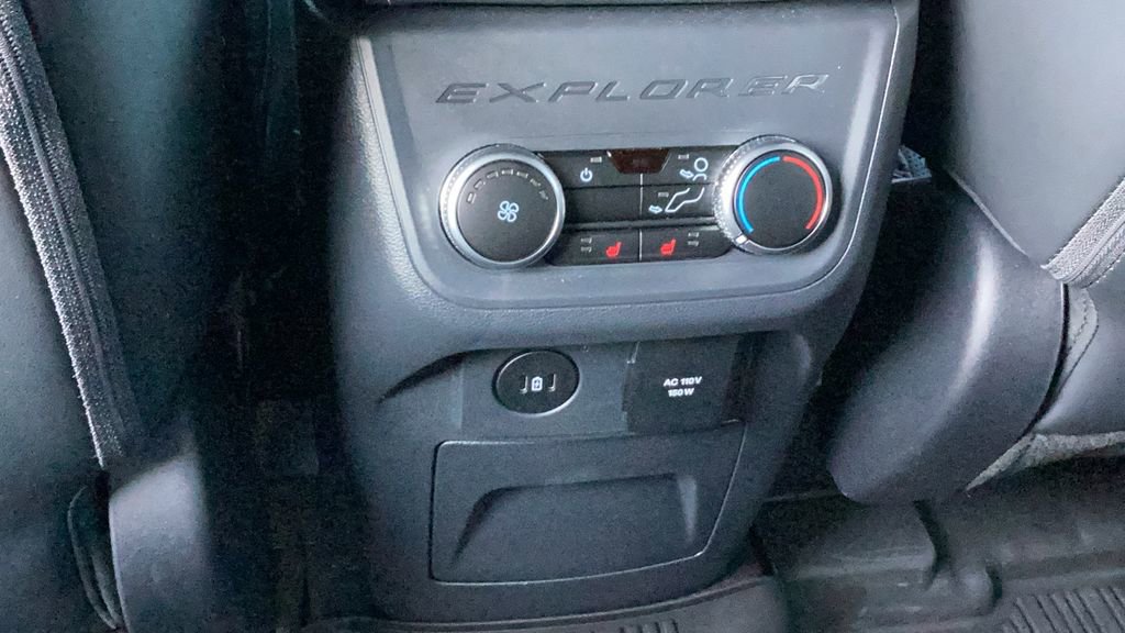 Certified 2025 Ford Explorer ST image 18