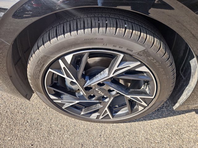 Used 2025 Kia K5 GT-Line w/ GT-Line Premium Package AWD/4WD image 16