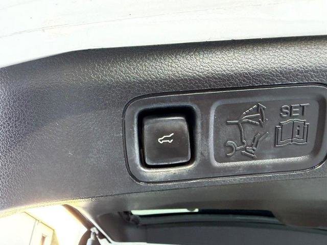 Certified 2020 Ford Expedition Platinum image 8