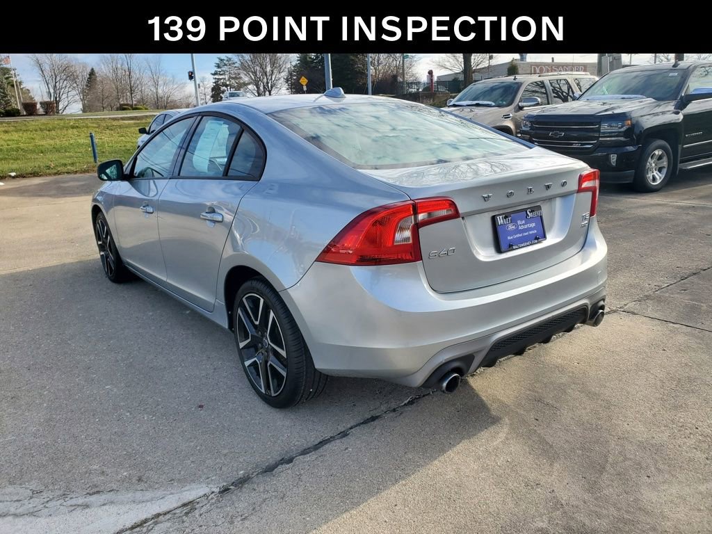 Used 2017 Volvo S60 T5 Dynamic image 3