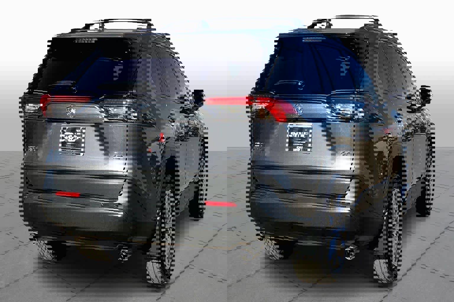 Used 2024 Toyota RAV4 XLE Premium image 3