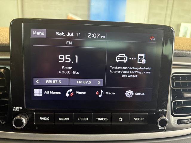 Used 2022 Kia Rio S w/ Technology Package FWD image 5