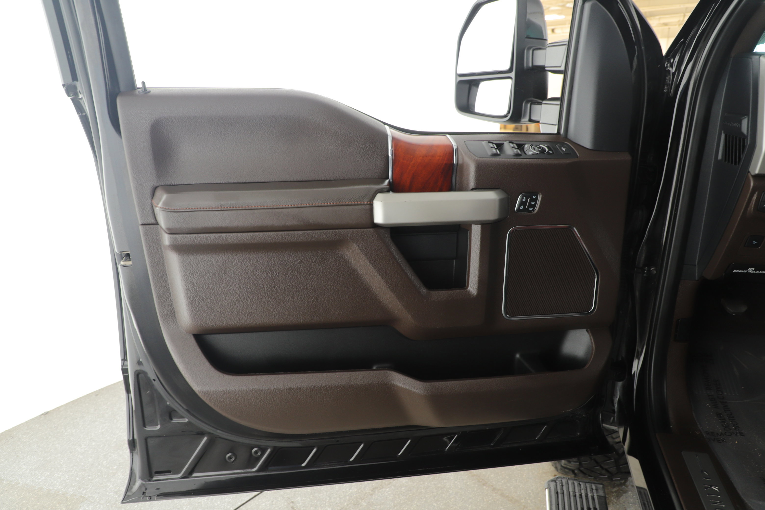 Certified 2022 Ford F250 King Ranch image 9