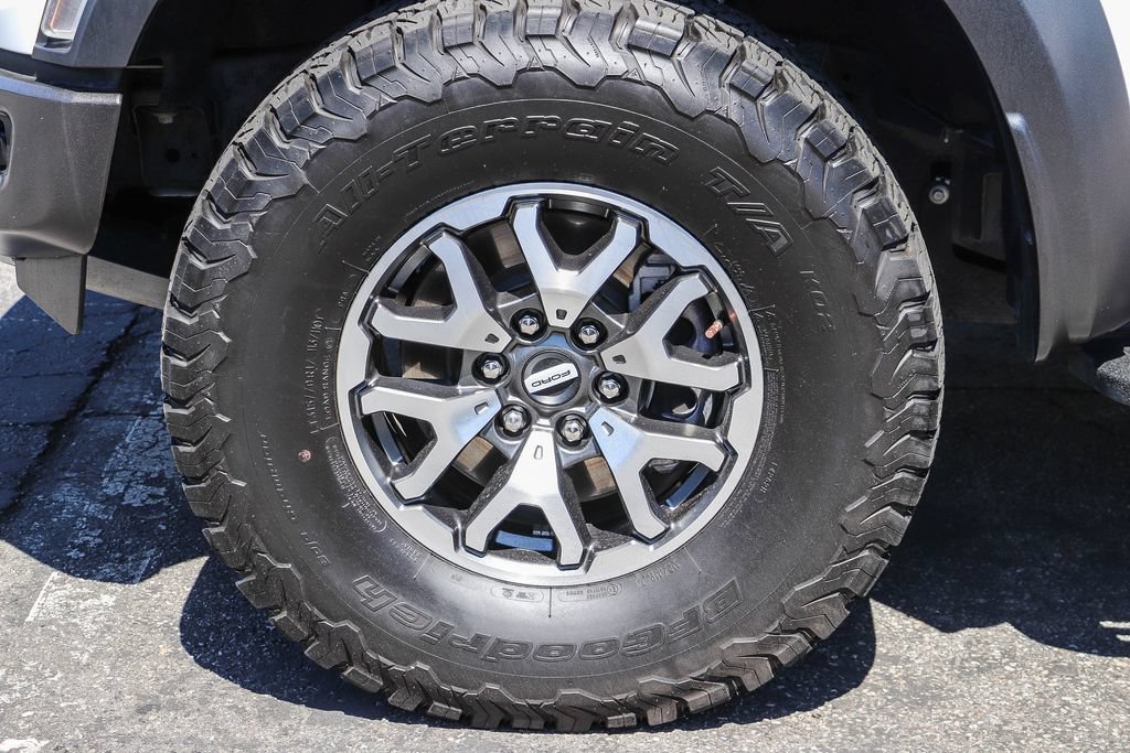 Certified 2022 Ford F150 Raptor w/ Equipment Group 801A High AWD/4WD image 13