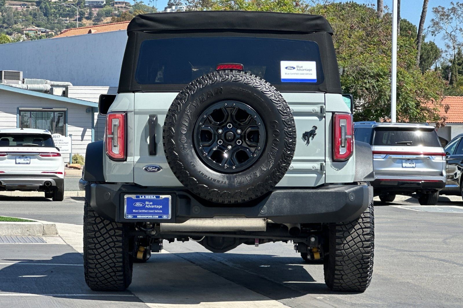 Certified 2022 Ford Bronco Wildtrak AWD/4WD image 4
