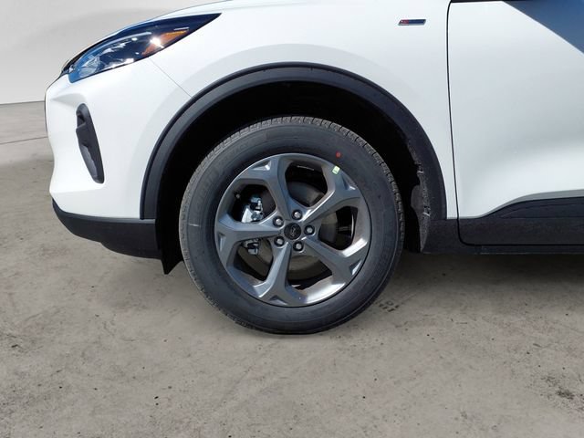 Certified 2026 Ford Escape ST-Line w/ Tech Pack #1 AWD/4WD image 14