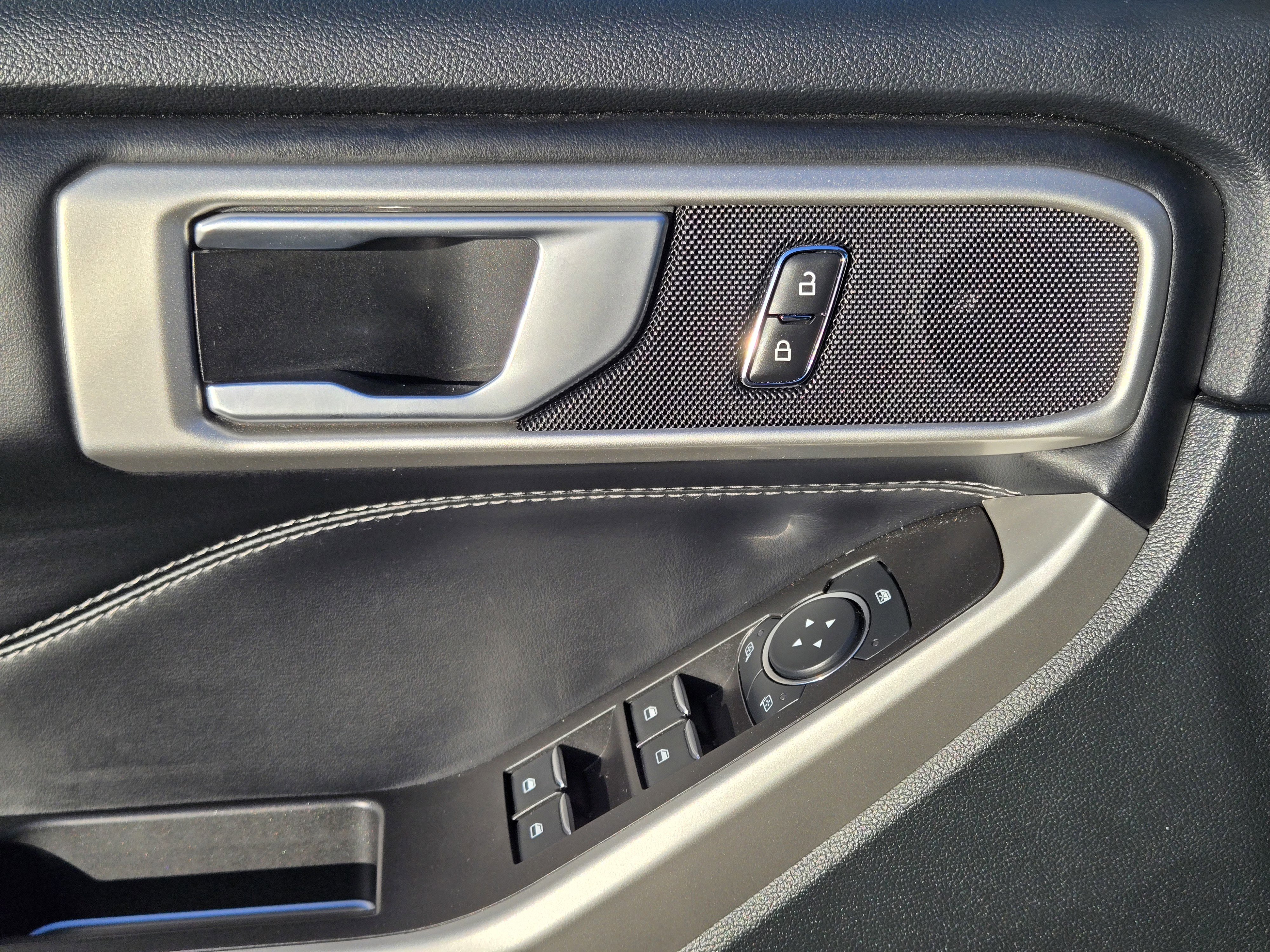 Certified 2023 Ford Explorer XLT w/ Equipment Group 202A image 21