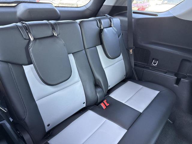 Certified 2023 Ford Explorer XLT w/ Equipment Group 202A RWD image 23