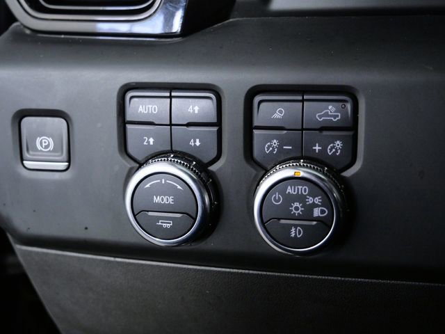 Used 2023 GMC Sierra 1500 AT4X image 29
