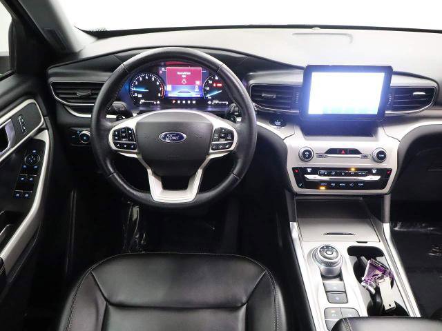 Certified 2021 Ford Explorer XLT w/ Equipment Group 202A image 24