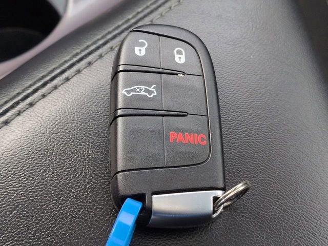 Used 2020 Dodge Challenger SXT w/ Blacktop Package image 31