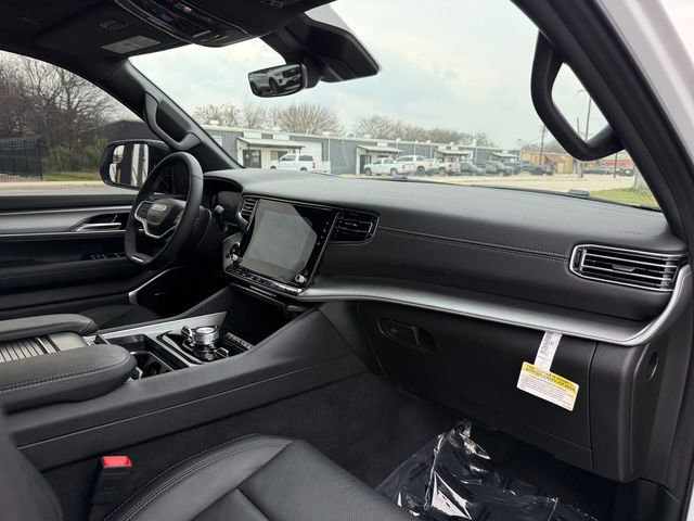 Used 2025 Jeep Wagoneer Series II w/ Convenience Group I image 15