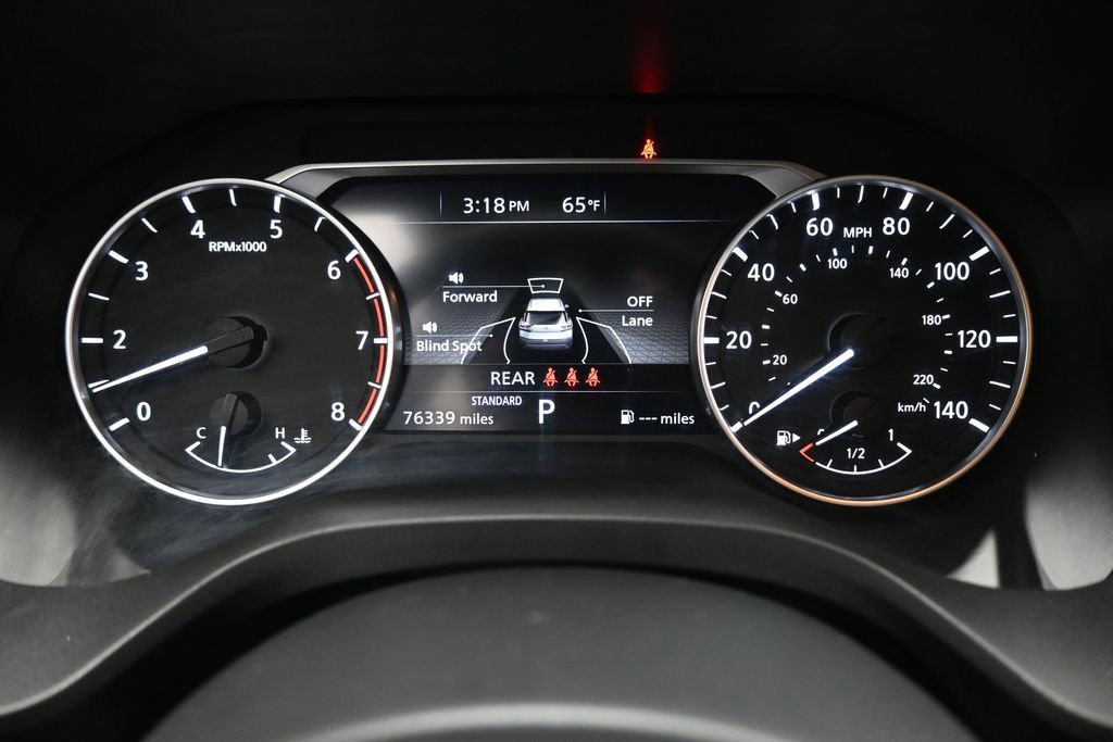 Used 2021 Nissan Rogue SV FWD image 14